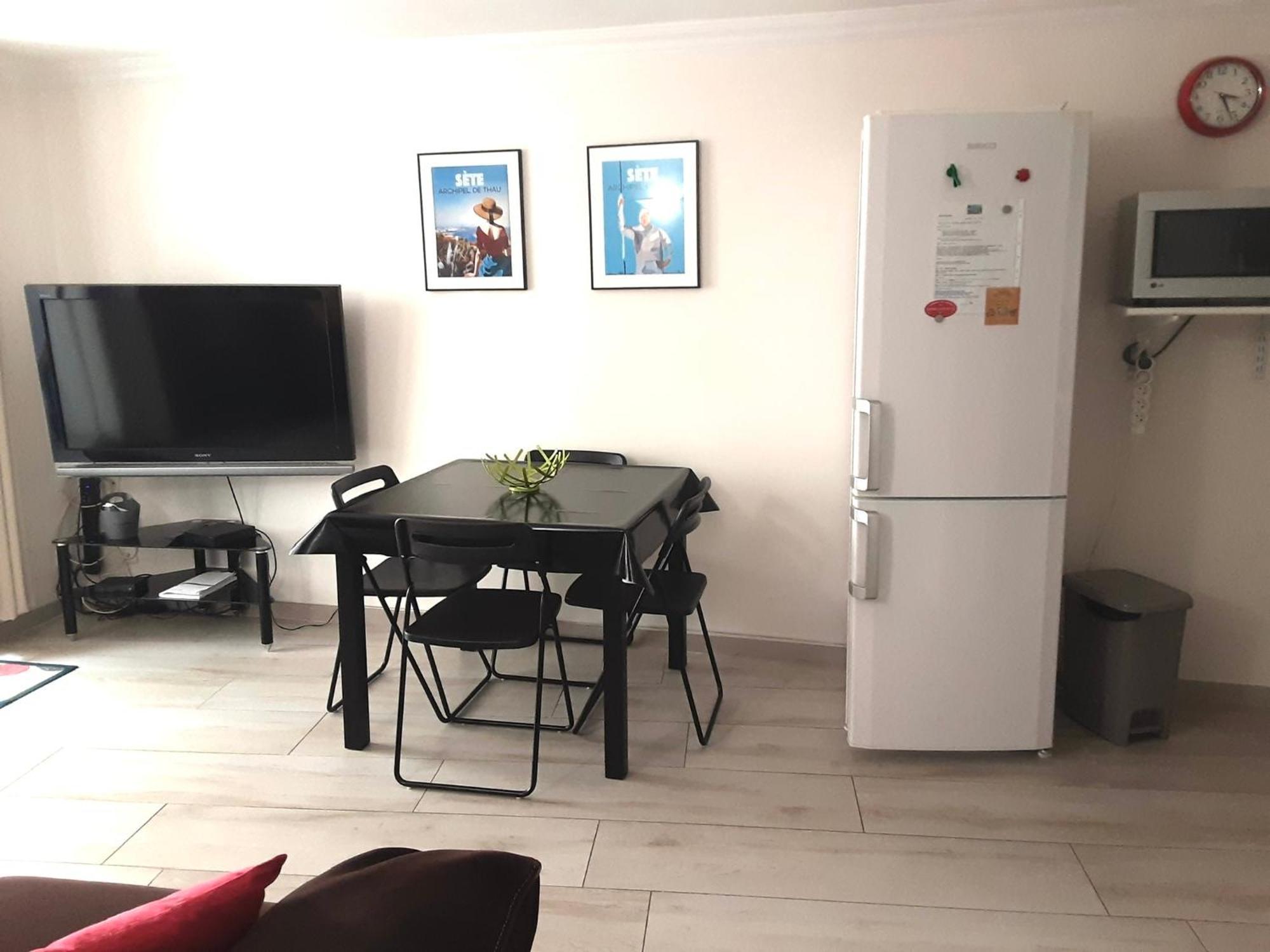 Le Cocon Setois, Clim, Patio Et Garage Pour Vehicule Type Golf, Linge De Lit Et Serviettes Inclus Sète Dış mekan fotoğraf